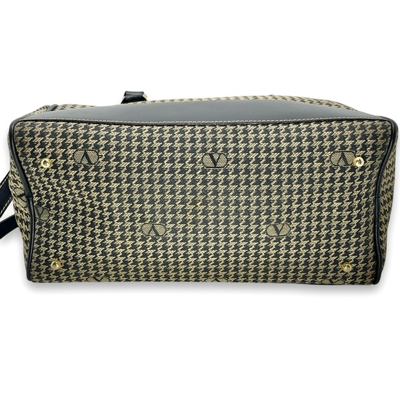 Vintage & Rare VALENTINO GARAVANI Satchel & Crossbody 🫠 - Picture 3 of 16